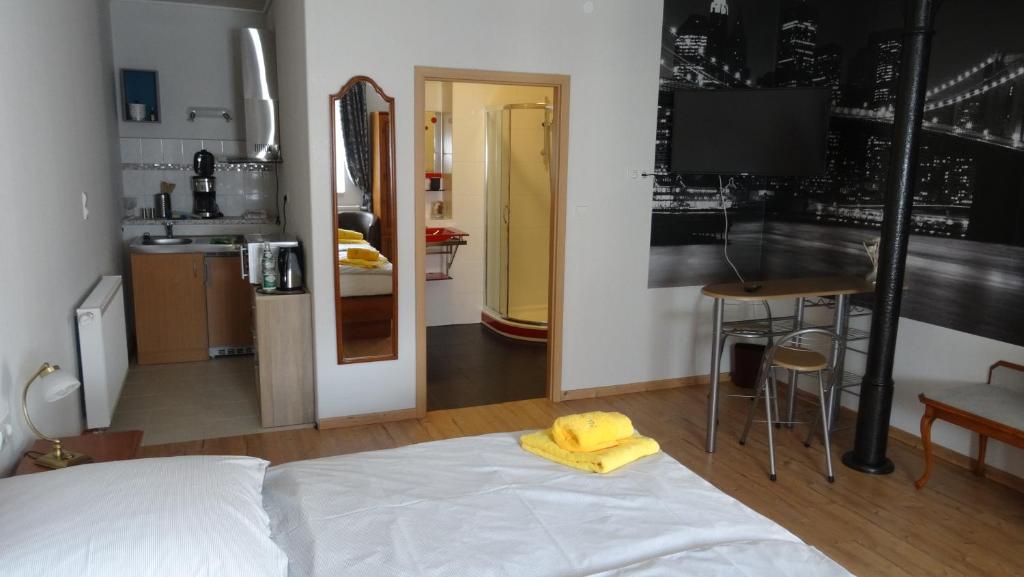 Pension und Gästehaus Paffrath 52 Bruggerstrasse, 99610 Großbrembach