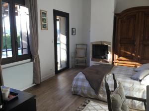 Séjour chez l'habitant Petit cocon dans le Luberon 14 Rue du Clos Saint-Jean 84360 Lauris Provence-Alpes-Côte d\'Azur