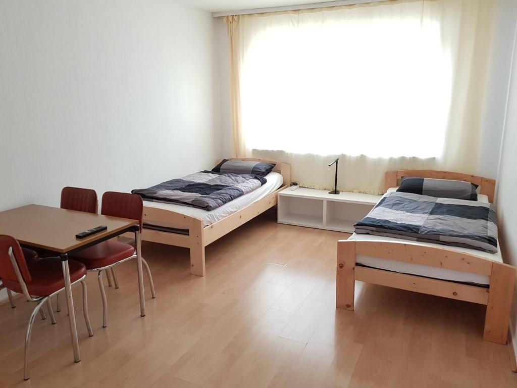 Private Guestroom Fair/Messe Kamenzer Weg 28, 30519 Hanovre