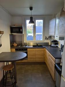 Private room in a shared apartment II