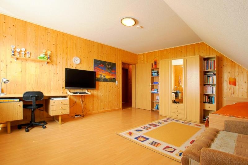 Private Rooms Zur Seelwiese (1630) , 30880 Hanovre