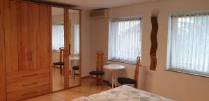 Séjour chez l'habitant Privatzimmer Junglas 49 Lichtweg 53332 Bornheim Rhénanie du Nord - Westphalie