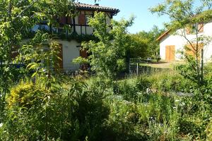 Séjour chez l'habitant Ricouch, chambre d'hôtes et permaculture 2165 route de Ricouch 40700 Momuy Aquitaine