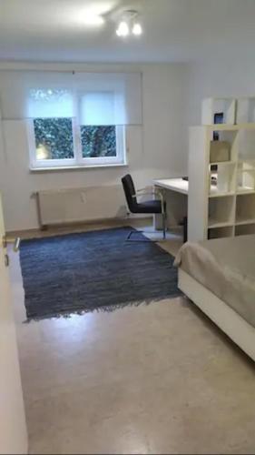 Schönes Privatzimmer in modernem Haus