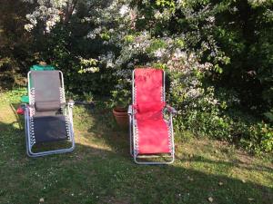 schones Zimmer in Gimmeldingen/ Konigsbach