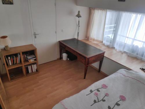 Seine Front Room / Lib. F.Mitterrand