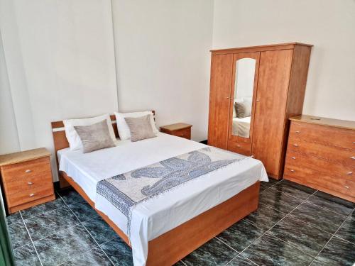 Sublime Brown Bedroom
