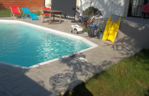 Toulouse Metropole Chambre Privée de Luxe - SDB WC privée Terrasse Piscine Aqua Bike Privées