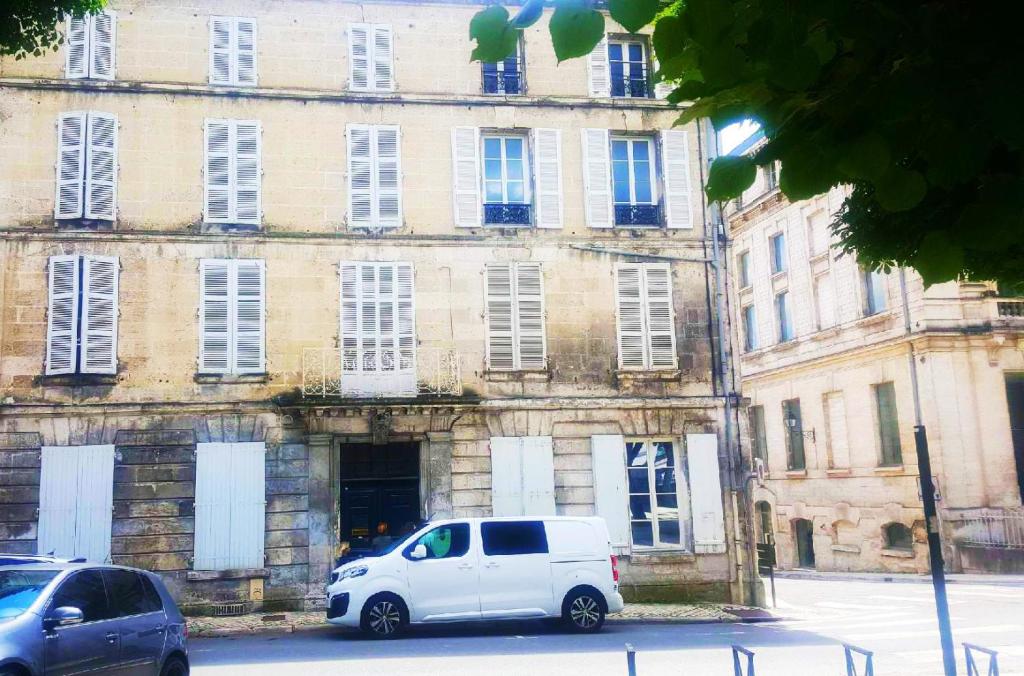 Séjour chez l'habitant Une chambre à coté du théâtre 11 Avenue des Maréchaux 16000 Angoulême