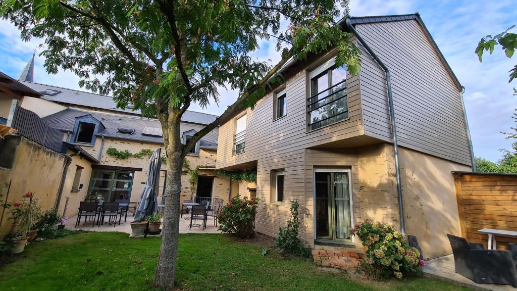 VillaParisis- chambres privées et CALME CHEZ L'HABITANT- Sdb commune-parking privé 77270 Villeparisis