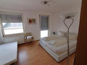 Séjour chez l'habitant Zimmer in Kaiserslautern Hummelstrasse 2 67655 Kaiserslautern Rhénanie-Palatinat