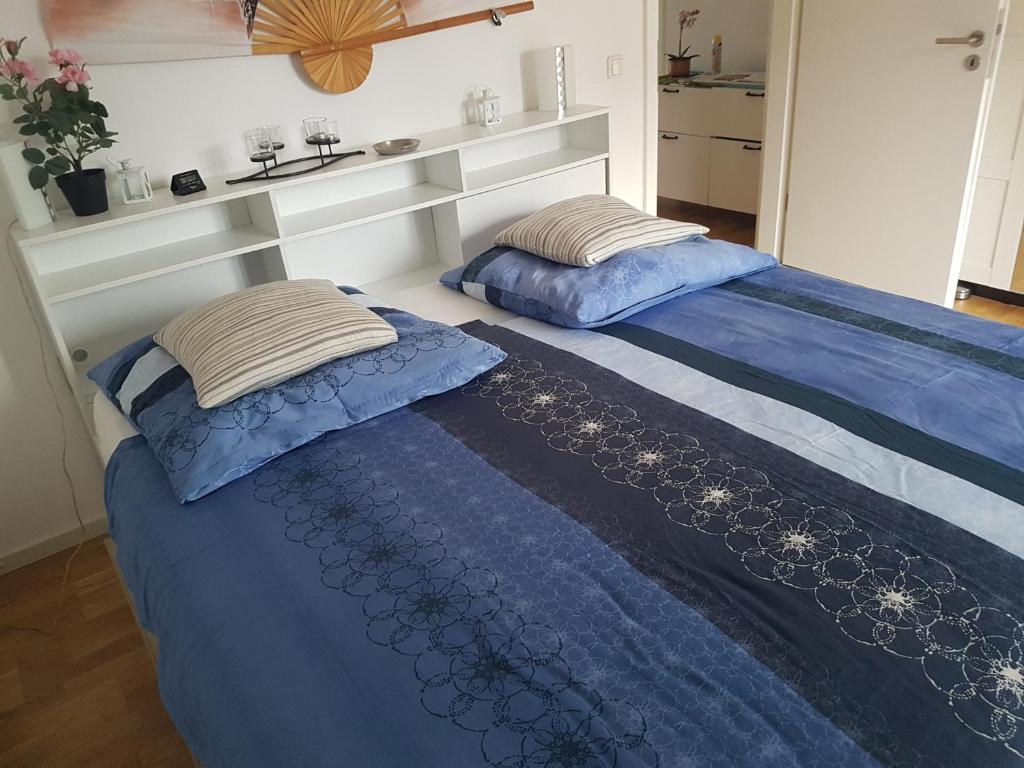 Séjour chez l'habitant Zimmer mit eigenem Bad in Märchenstadt! Brechtelstraße 2nd floor 69126 Heidelberg