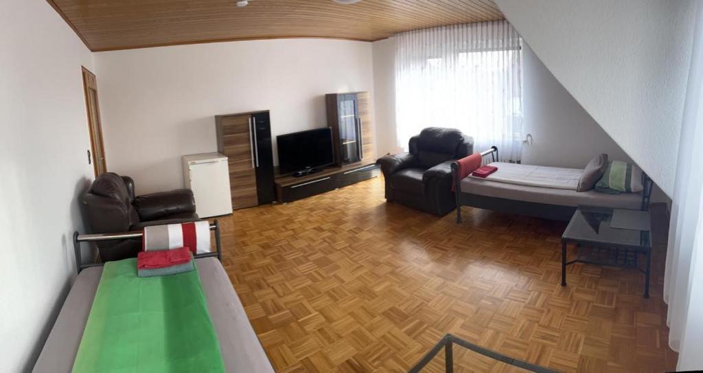 Séjour chez l'habitant Zimmer Vermietung Dingelbe 31174 Schellerten Königsberger Ring 23 31174 Dingelbe