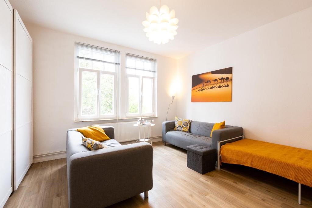 Séjour chez l'habitant ZV2001 Private Apartments & Rooms Hannover City - room agency Bürgermeister-Fink-Str. (office only) 30169 Hanovre