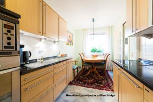 ZV2001 Private Apartments & Rooms Hannover City - room agency