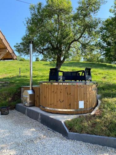 Séjour en Corrèze avec bain nordique Saint-Cyr-la-Roche france