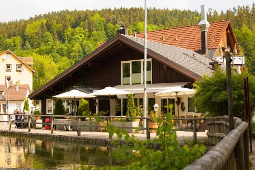 Maison d'hôtes Self-check-in Ferienwohnungen & Apartments am Bergsee Clemens-Maria-Hofbauerstr. 19 Triberg im Schwarzwald