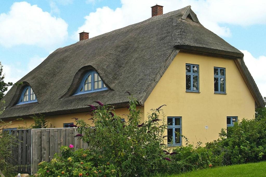 Maison de vacances Semi-detached house in the port village of Vieregge on the island of Rügen , 18569 Vieregge