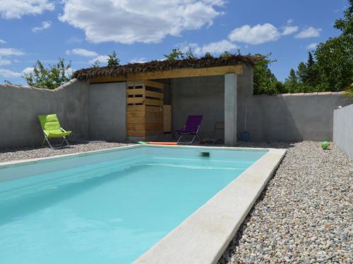 Serene Holiday Home in Pradons with Swimming Pool Pradons france