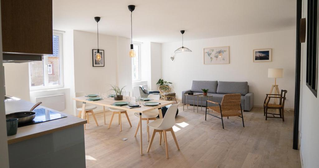 Appartement Serre Chevalier appartement moderne 6/8 pers 85m2. 3 Rue Pasteur, 05100 Briançon