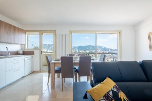 SERRENDY 3-bedroom apartment only steps away from the heart of the city Cannes france