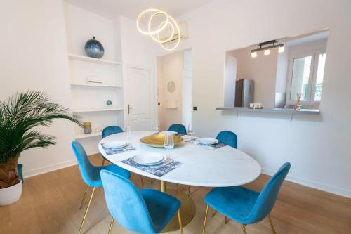 Appartement SERRENDY Luxury 2-bedroom apartment in the heart of the city center 5 rue Chabaud Cannes