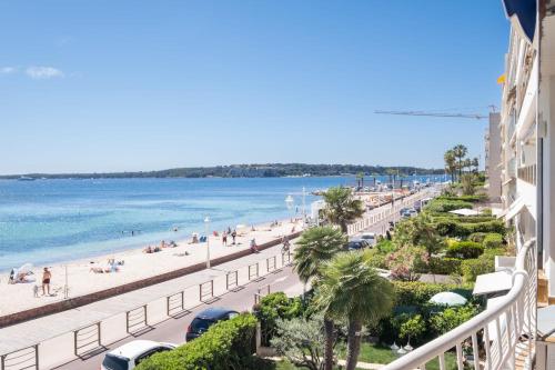 SERRENDY  RARE !  Superbe appartement avec vue sur la mer  Cannes france