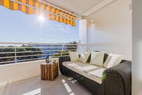 Appartement SERRENDY Splendid 3-bedroom apartment within an upscale 49 boulevard Leader Cannes