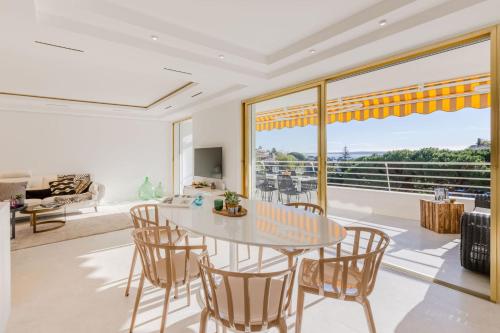 SERRENDY Splendid 3-bedroom apartment within an upscale Cannes france