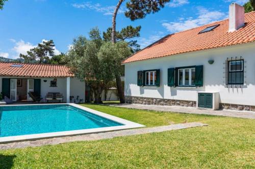 Sintra • Banzão House with Swimming Pool Nafarros portugal