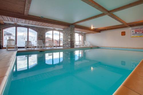 Skissim Premium - Les Chalets de l'Adonis 4 stars Les Menuires france