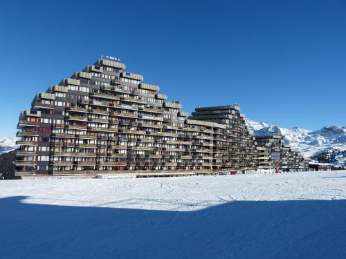 Appartements Skissim Select - Vue Mont Blanc by Travelski Paquebot des Neiges, Etage G, à côté du restaurant la Terrasse Office Immobilier de La Plagne Aime-La-Plagne