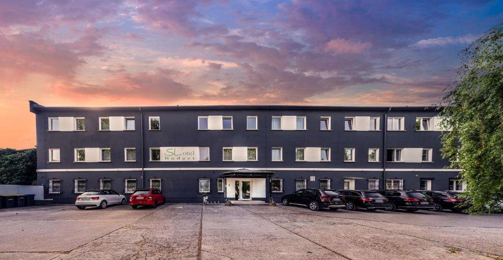 Maison d'hôtes SL´otel Budget Breite Strasse 62, 06406 Bernburg