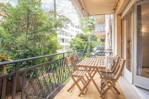 Appartement Smile - Cannes - 2 chambres - Terrasse 7 Rue Cirodde Cannes