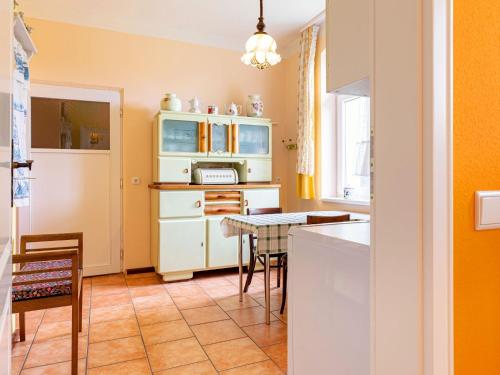 Appartement Snug Apartment in Altentreptow with Garden  Altentreptow