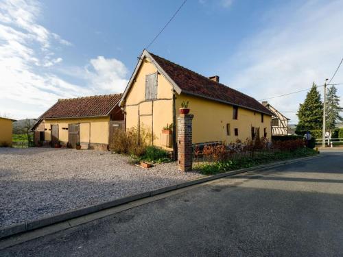 Snug Holiday Home in the heart of Bresle Valley with Garden Saint-Germain-sur-Bresle france