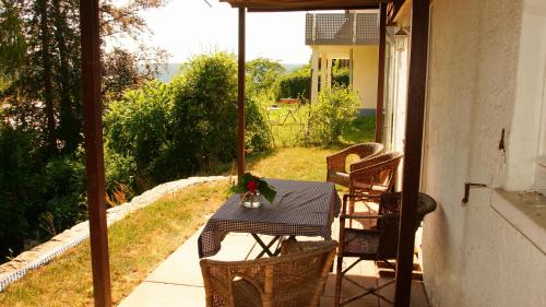 Appartement Sonnige 2-Zimmer Wohnung mit Terrasse und Garten 34 Ländlesweg Nagold