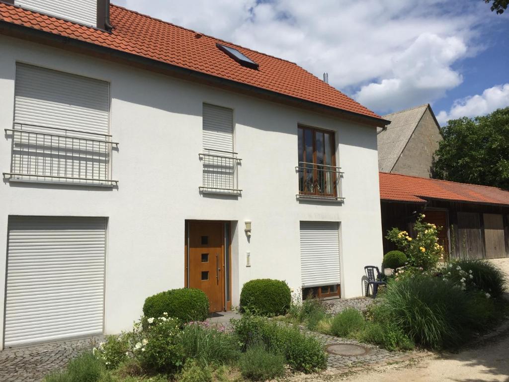 Appartement Sonniges Jura Loft im Golf Paradies Hilzhofen 1A Hilzhofen, 92367 Pilsach