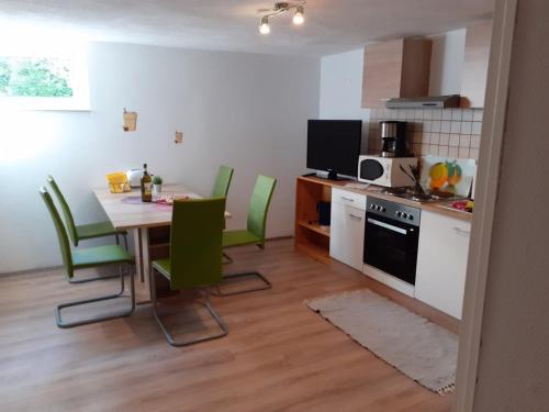 Appartement Souterrain Apartment Laatzen 6 Würzburger Straße Hanovre