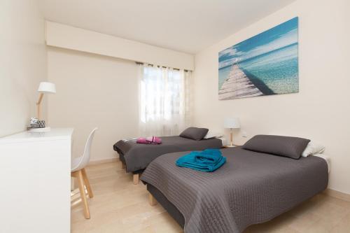 Appartement Spacieux 3 p pour 6 Cannes proche plages et Palais 27 Avenue du Petit Juas Cannes