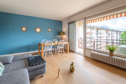 Spacieux Appartement T3 avec un balcon proche de la veille ville Annecy france