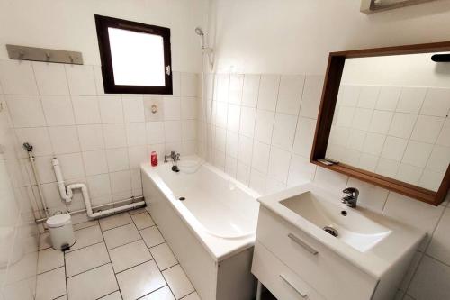 Appartement Spacieux T2 proche tribunaux 105 Rue du Pont du Rivage Douai