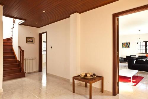 Spacious and family friendly villa at Lisbon coast Sages portugal
