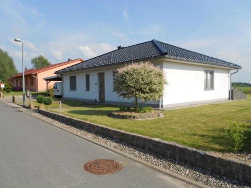 Spacious Apartment with Garden near Sea in Kropelin Kröpelin allemagne