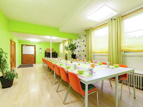 Maison de vacances Spacious Holiday Home in Bad Zwesten Wenzigerode with Garden  Bad Zwesten