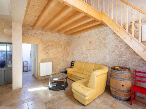 Maison de vacances Spacious holiday home in Bergerac with private pool  Bergerac