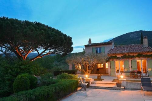 Maison de vacances Spacious House With Wi Fi And Swimming Pool 1459 Chemin de la Rascas Grimaud