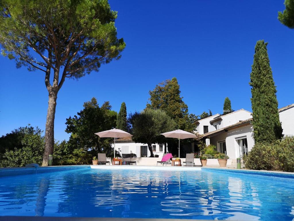 Villa Spellbinding Villa in Campagnan with Swimming Pool , 34230 Campagnan