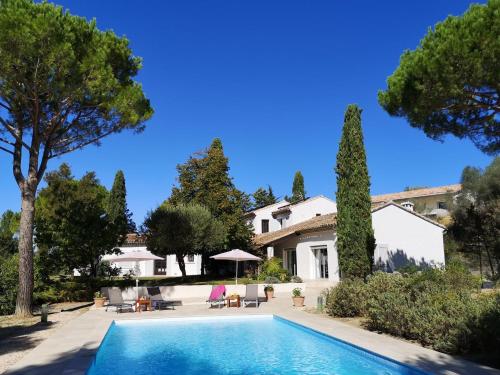 Spellbinding Villa in Campagnan with Swimming Pool Campagnan france