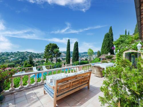 Splendid villa near Antibes and Cannes with pool and sea view Vallauris france